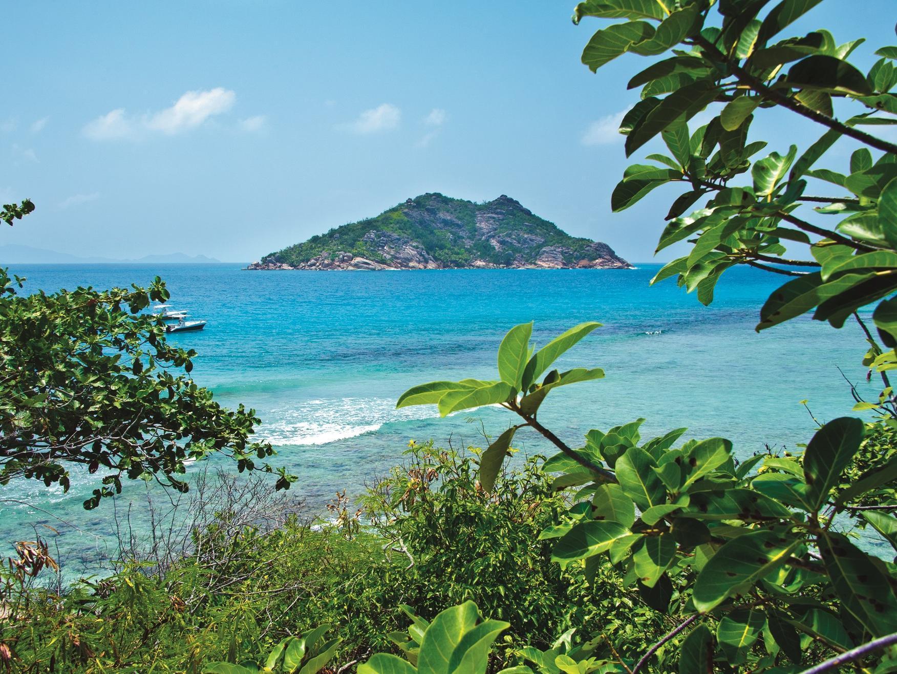 New Emerald Cove Hotel Baie Sainte Anne Екстериор снимка