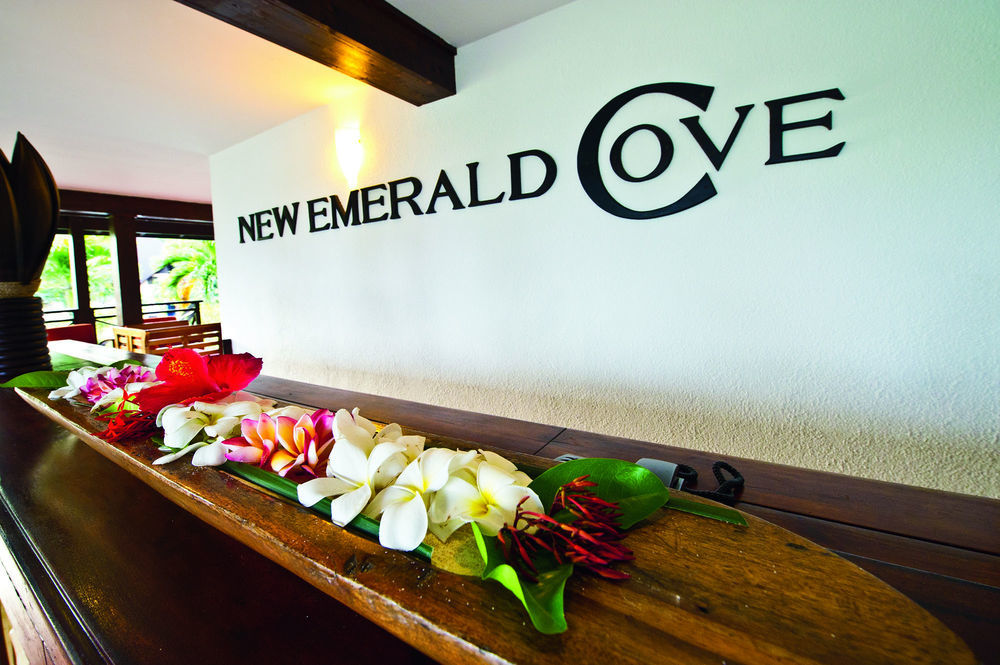 New Emerald Cove Hotel Baie Sainte Anne Екстериор снимка
