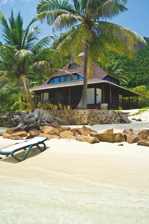 New Emerald Cove Hotel Baie Sainte Anne Екстериор снимка