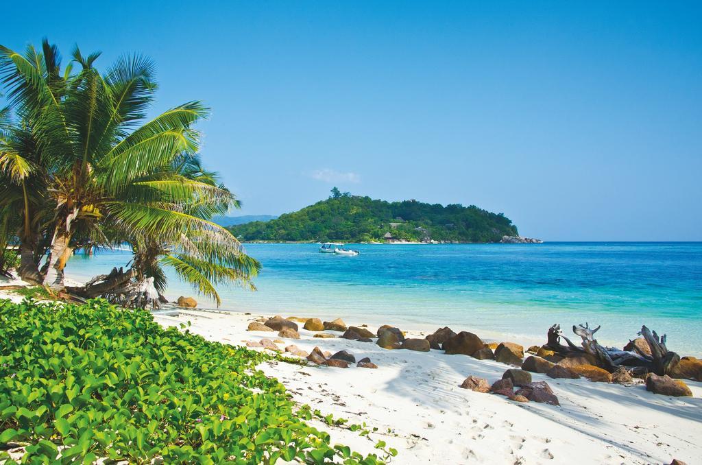New Emerald Cove Hotel Baie Sainte Anne Екстериор снимка